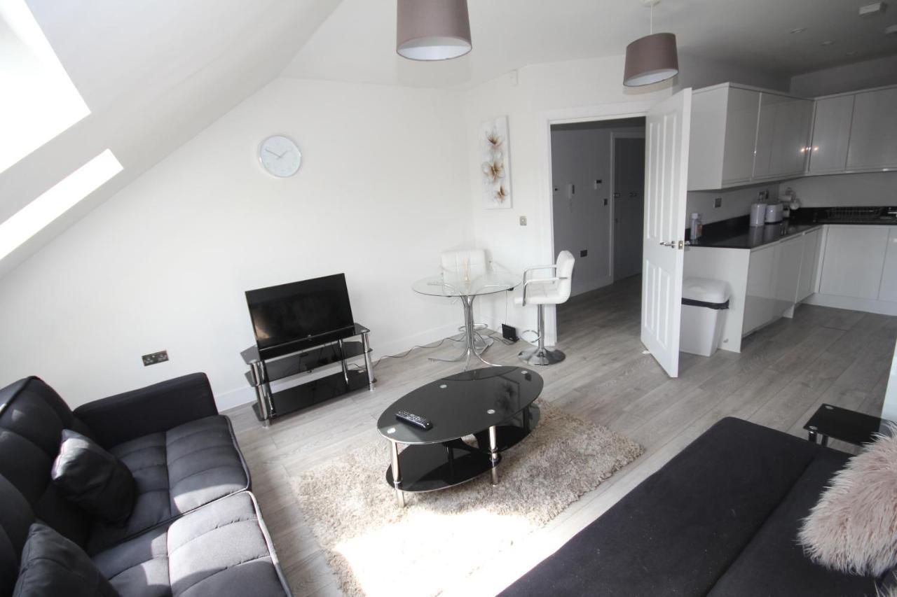 Holden Court Apartments - Apt 6 West Drayton  Екстер'єр фото